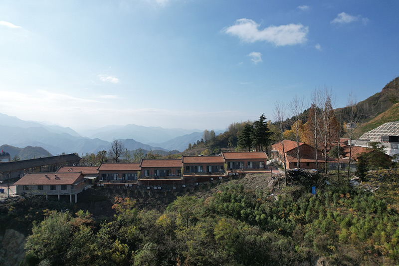 15、湖北鄖陽云蓋寺綠松石國家礦山公園-(2).jpg